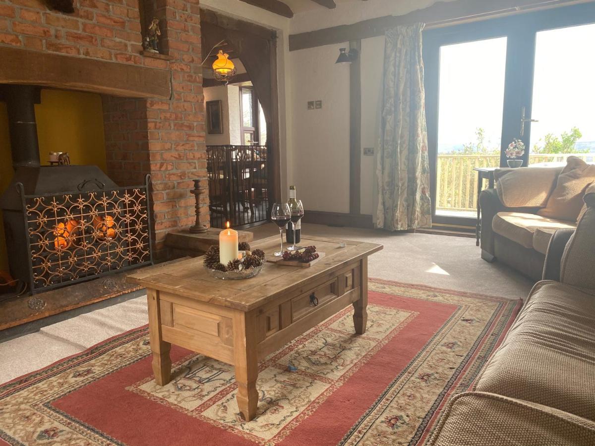 Beautiful Secluded Farmhouse With Hot Tub Villa Бармут Екстериор снимка